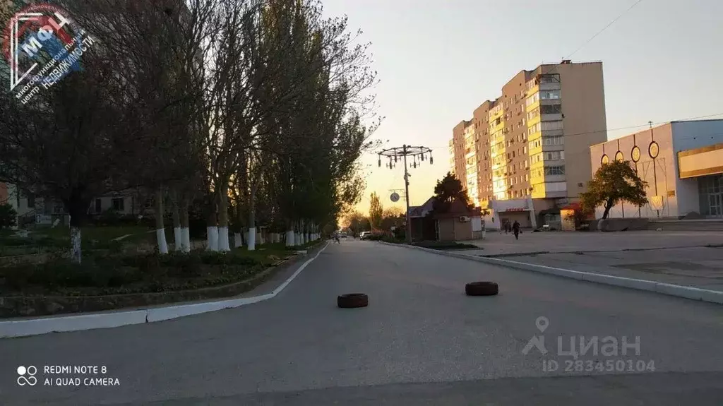 Торговая площадь в Крым, Щелкино Ленинский район, 2-й мкр, 54 (30 м) - Фото 1