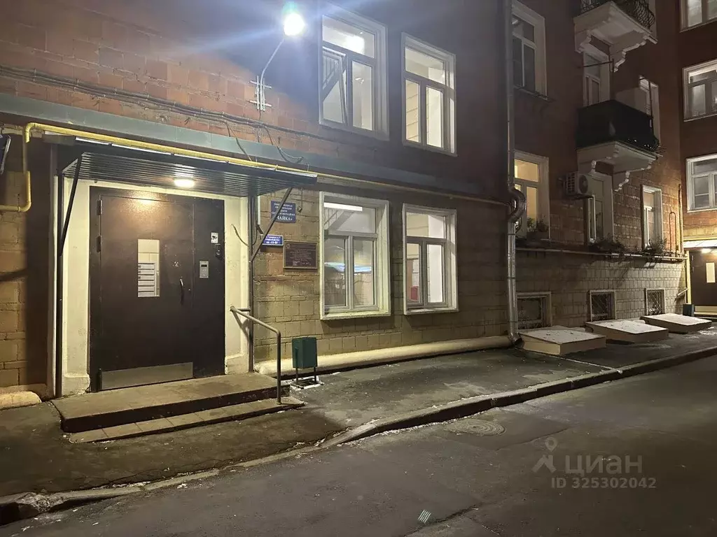 Помещение свободного назначения в Москва ул. Бориса Галушкина, 17 (58 ... - Фото 2