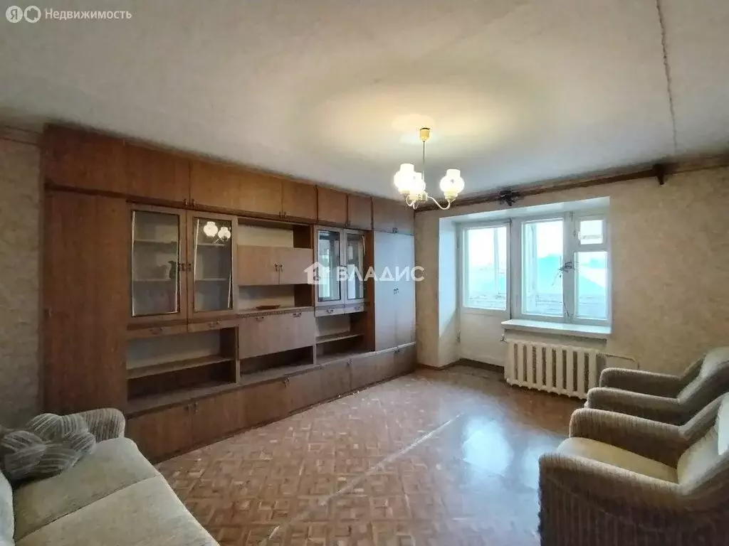 4-комнатная квартира: Новоалтайск, улица Космонавтов, 26 (74 м) - Фото 1