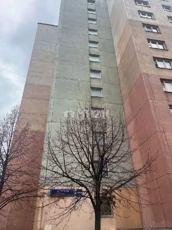 Продается комната в 3-комнатной квартире - Фото 1