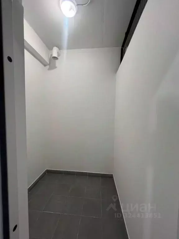 Склад в Свердловская область, Екатеринбург ул. Академика Ландау, 3 (3 ... - Фото 1