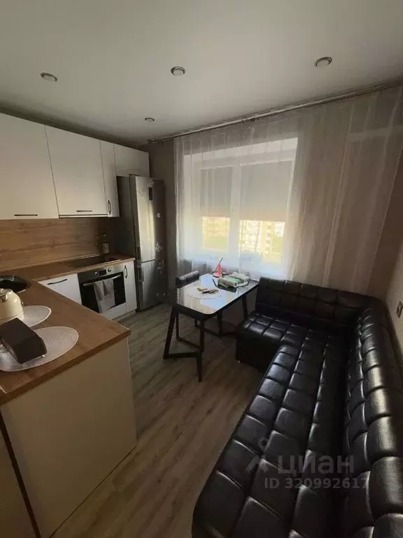 1-к кв. Самарская область, Тольятти Автозаводское ш., 39 (38.0 м) - Фото 2