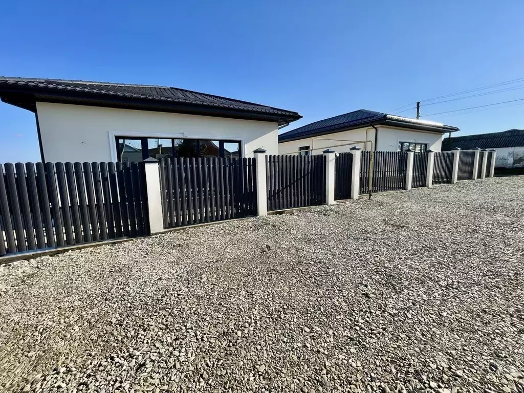 Дом в Краснодарский край, Темрюк ул. Декабристов, 30 (90 м) - Фото 2