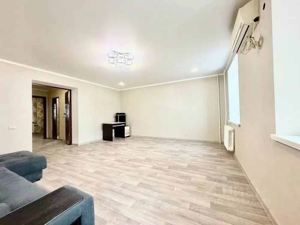 3-к кв. Татарстан, Казань Ново-Светлая ул., 16 (82.0 м) - Фото 2