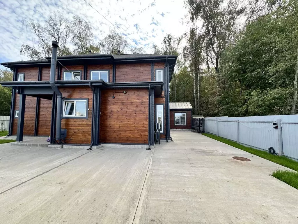 Дом в Москва № 154 кв-л, 119 (250 м) - Фото 1