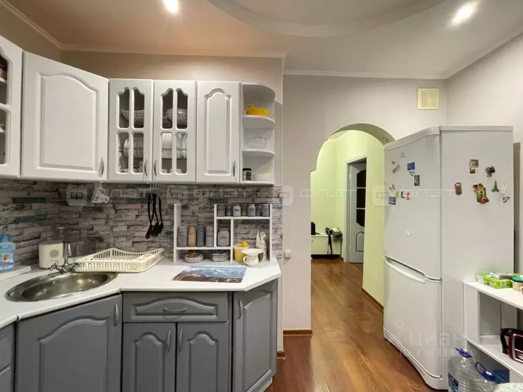 1-к кв. Татарстан, Казань ул. Туганлык, 12 (36.0 м) - Фото 2