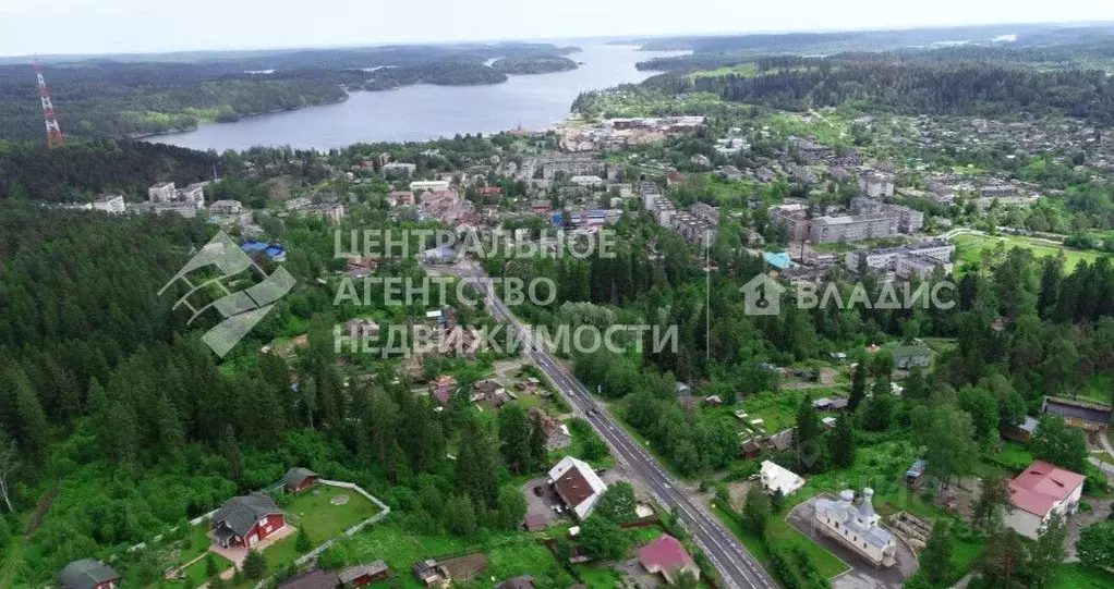 Участок в Карелия, Лахденпохья Полевая ул. (15.0 сот.) - Фото 1