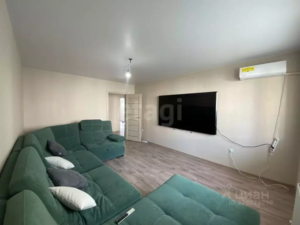 2-к кв. Адыгея, Тахтамукайский район, Яблоновский пгт Шоссейная ул., ... - Фото 1