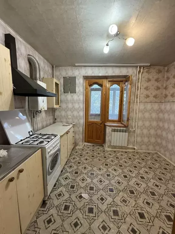 2-к кв. Астраханская область, Астрахань Магистральная ул., 34 (51.0 м) - Фото 2