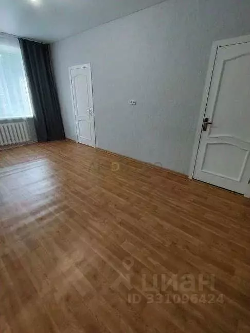 3-к кв. Алтайский край, Барнаул ул. Парижской Коммуны, 64 (42.0 м) - Фото 1
