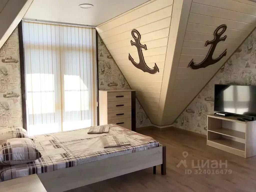 Комната Краснодарский край, Сочи ул. Авроры, 8/38 - Фото 2