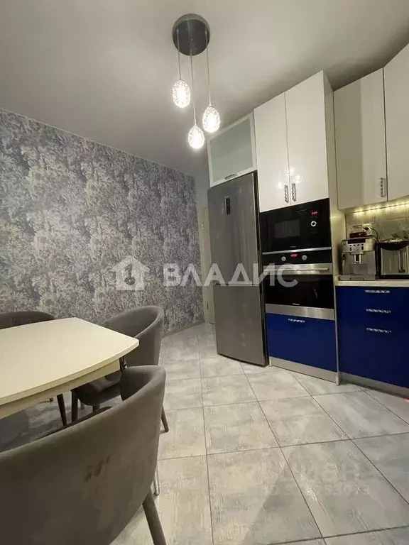 2-к кв. Калининградская область, Гурьевск Степной пер., 17В (53.8 м) - Фото 0