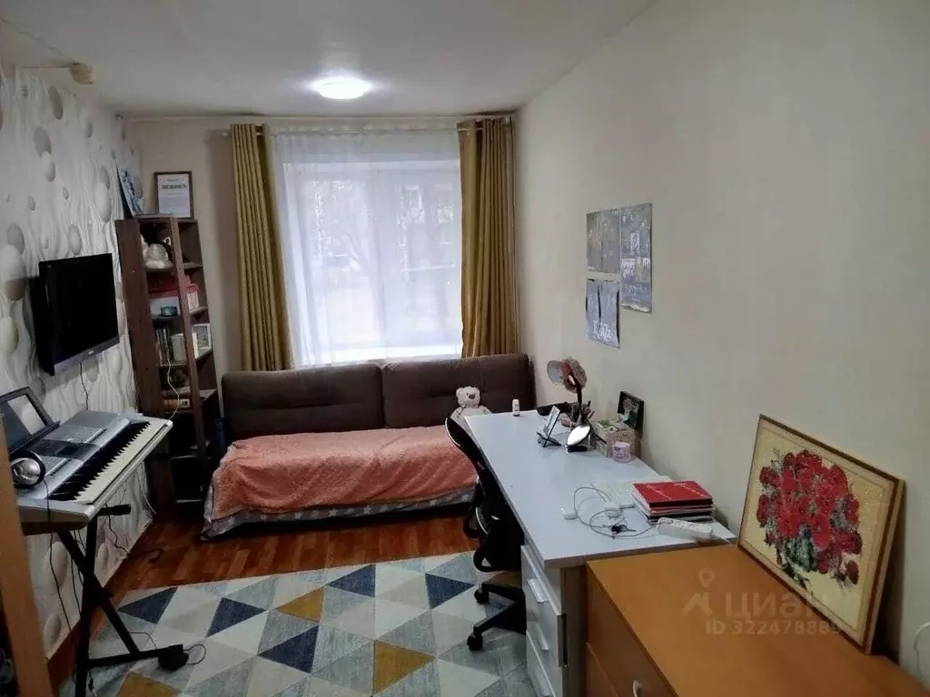 Комната Свердловская область, Екатеринбург ул. Крылова, 24А (11.7 м) - Фото 1