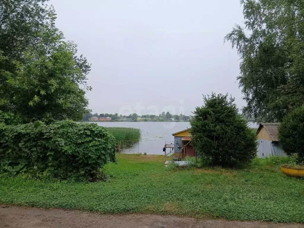 Дом в Ленинградская область, Волховский район, Иссадское с/пос, д. ... - Фото 1