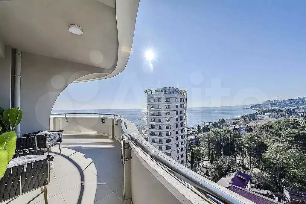 3-к. квартира, 140 м, 10/13 эт. - Фото 1