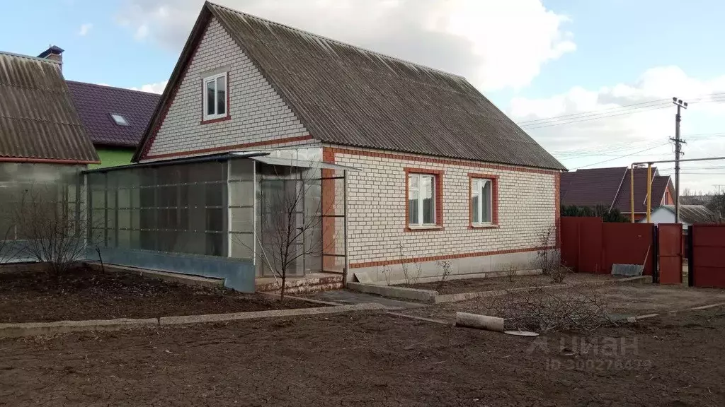 Дом в Воронежская область, Россошь 1 Мая ул. (81 м) - Фото 0