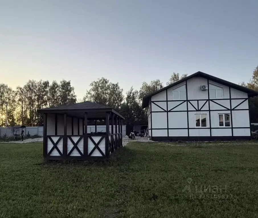 Дом в Калужская область, Тарусский муниципальный округ, д. Гурьево ... - Фото 1