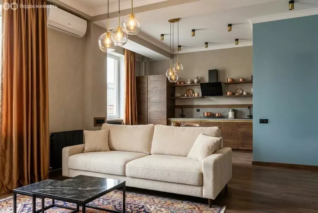 2-комнатная квартира: Махачкала, улица Азиза Алиева, 8 (57 м) - Фото 1