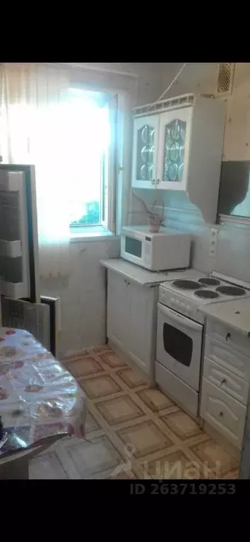 2-к кв. Самарская область, Тольятти просп. Степана Разина, 2 (50.0 м) - Фото 0