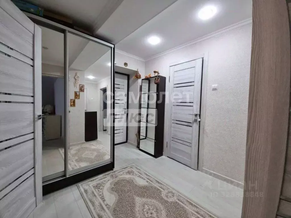 3-к кв. Краснодарский край, Туапсе ул. Калараша, 16 (64.4 м) - Фото 1