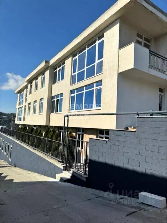 2-к кв. Краснодарский край, Сочи Вишневый пер., 102 (45.6 м) - Фото 1