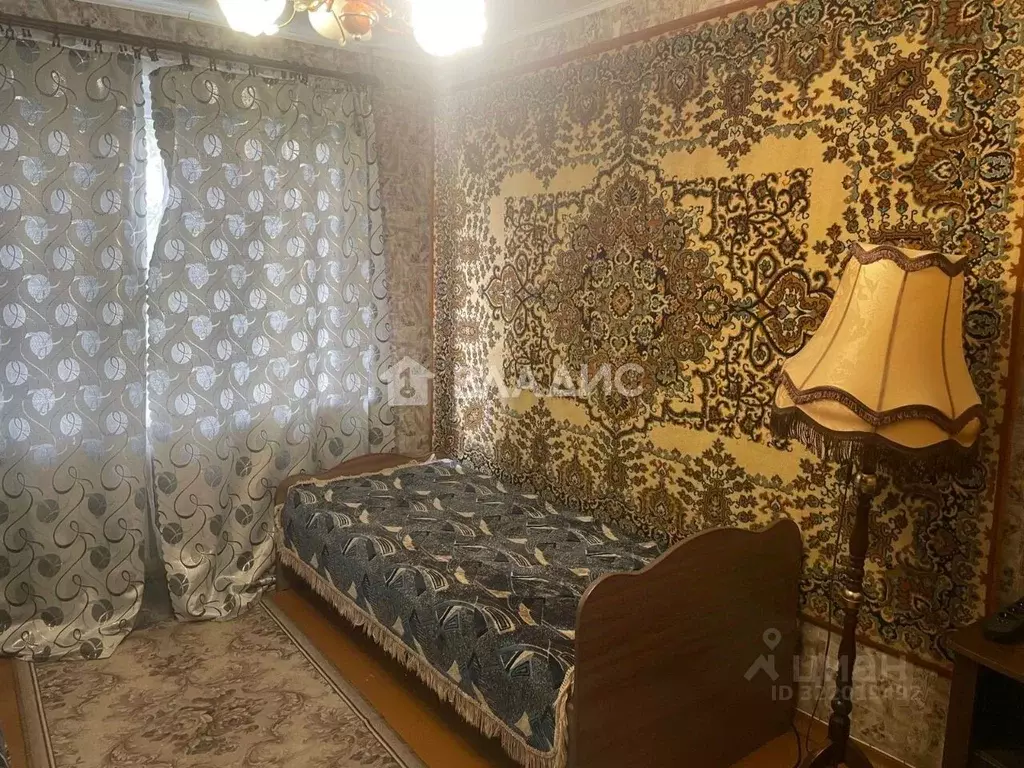 2-к кв. Ярославская область, Рыбинск ул. Суркова, 9 (51.6 м) - Фото 0