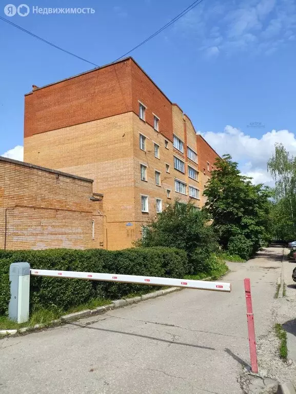 3-комнатная квартира: Калуга, улица Генерала Попова, 2/1к2 (58.3 м) - Фото 1