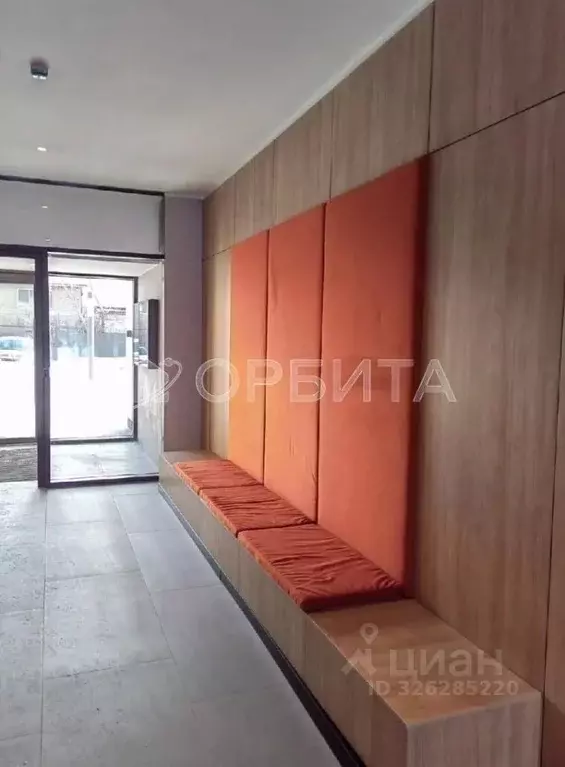 1-к кв. Тюменская область, Тюмень ул. Тимирязева, 8к1 (36.8 м) - Фото 2