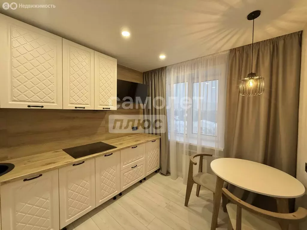 2-комнатная квартира: Пенза, улица Кулакова, 1 (55.7 м) - Фото 1