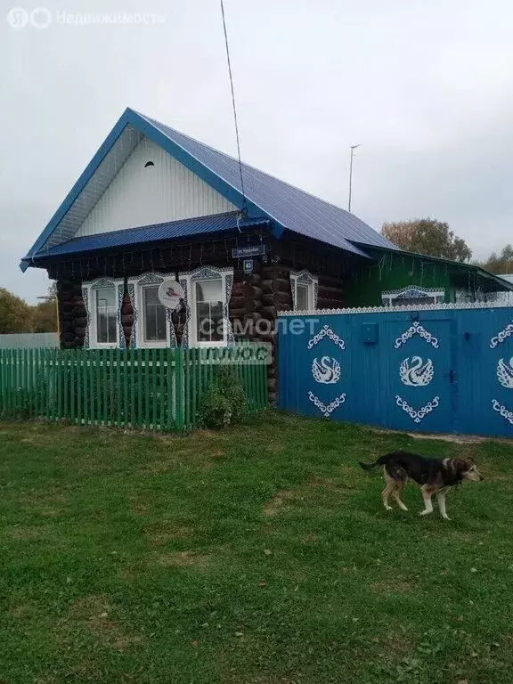 Дом в Кужмарское сельское поселение, деревня Нурумбал, улица Нурумбал, ... - Фото 1