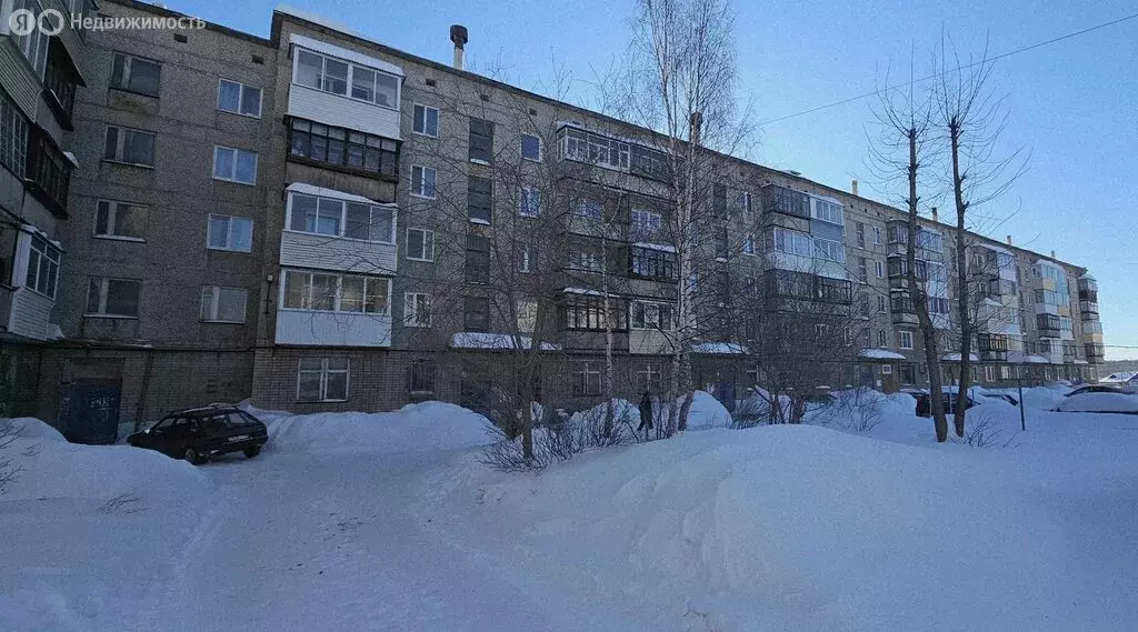 2-комнатная квартира: Красноуральск, улица Толстого, 4 (51.1 м) - Фото 1