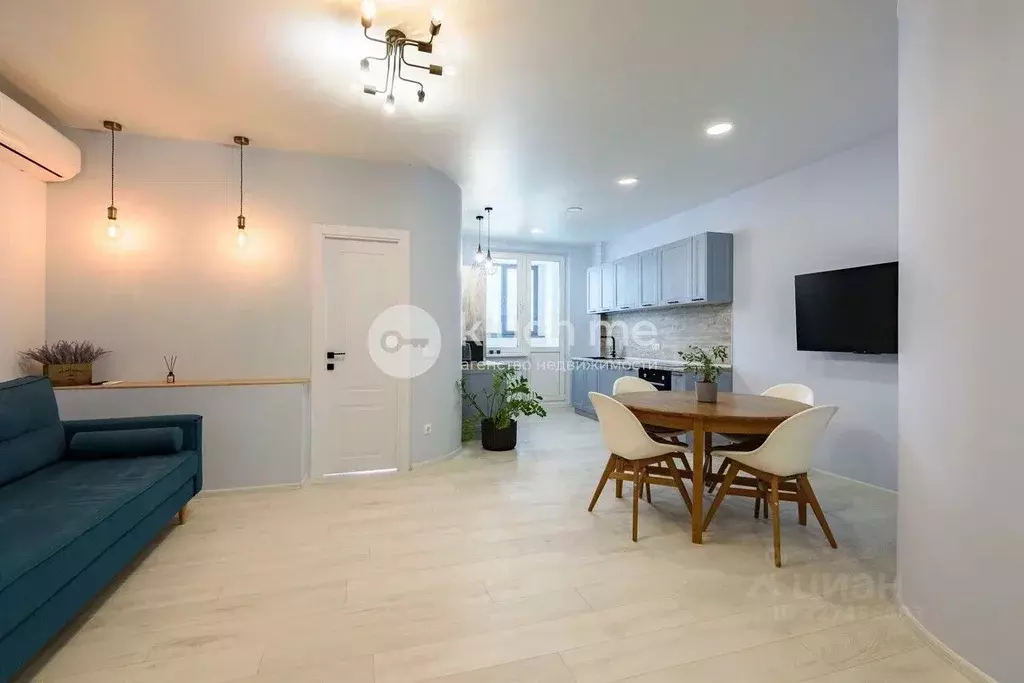 2-к кв. Татарстан, Казань ул. Аделя Кутуя, 110Б (51.4 м) - Фото 1