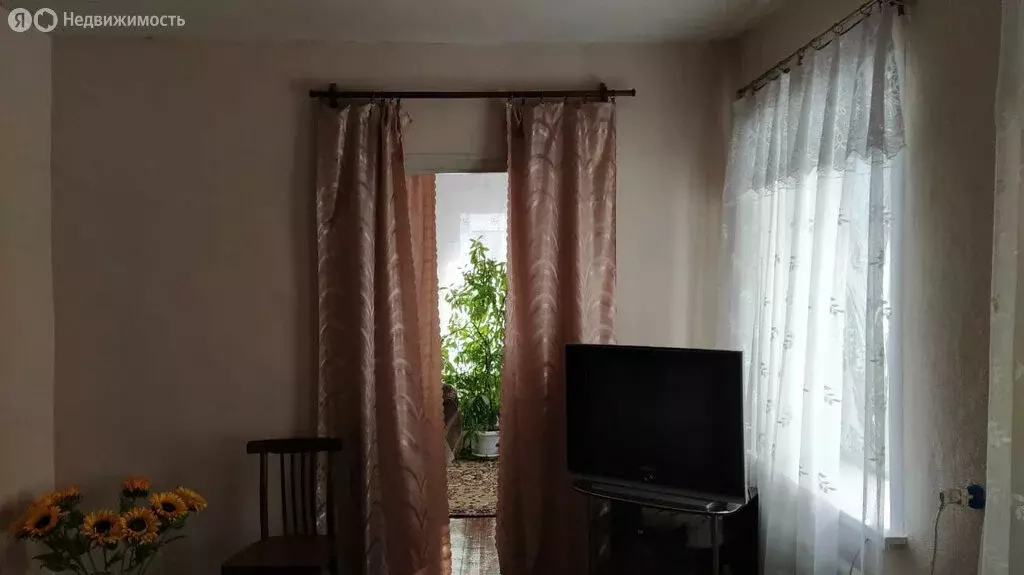 Дом в Новощербиновская, улица Калинина (70 м) - Фото 1
