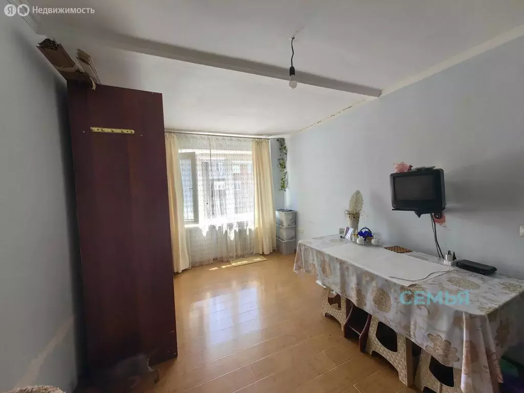 1-комнатная квартира: Владикавказ, улица Бзарова, 27/2 (30 м) - Фото 1