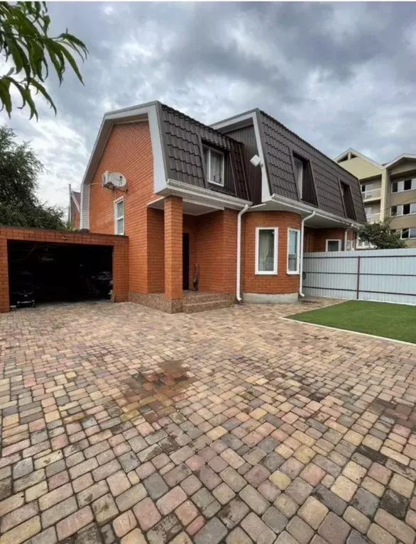 Коттедж в Краснодарский край, Тимашевск ул. Советско-Югославской ... - Фото 1