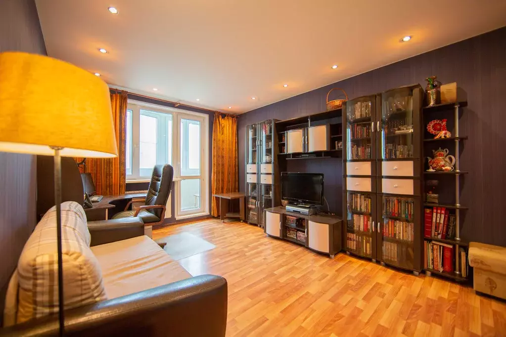 Продаётся 2-к квартира, 50.2 м - Фото 1