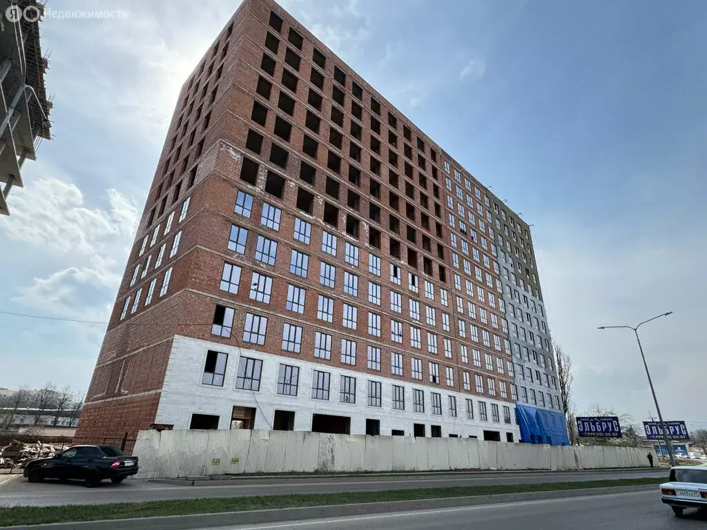2-комнатная квартира: Нальчик, Эльбрусская улица, 19 (80.89 м) - Фото 0