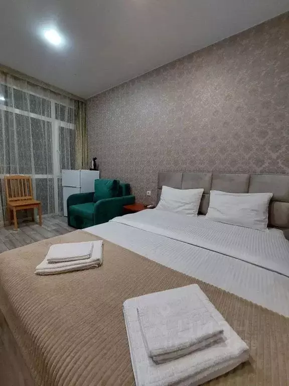 Комната Краснодарский край, Сочи Адлер жилрайон, ул. Аллейная, 9Б - Фото 0