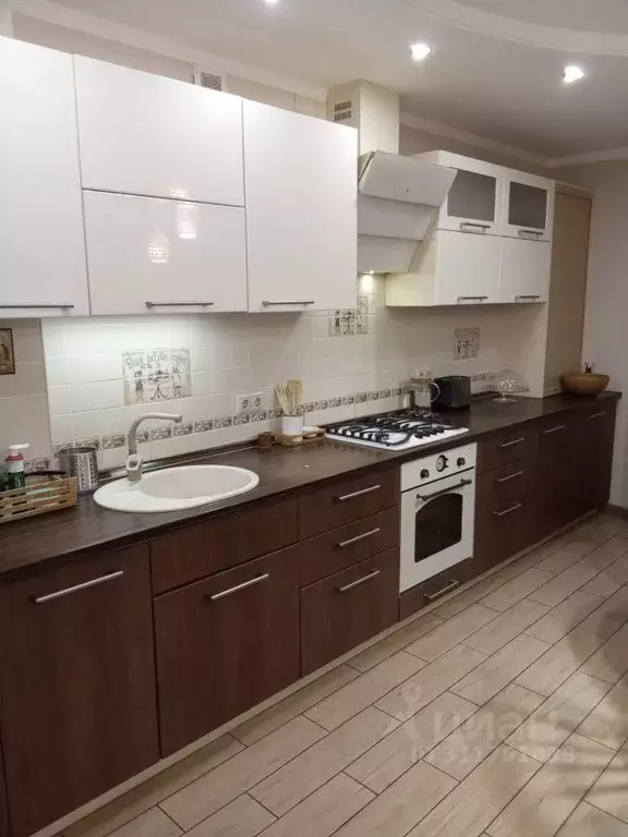 3-к кв. Архангельская область, Котлас ул. Кедрова, 5А (77.4 м) - Фото 1