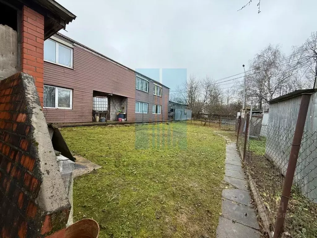 Участок в Москва с. Красная Пахра, ул. Фабричная, 39 (5.0 сот.) - Фото 1