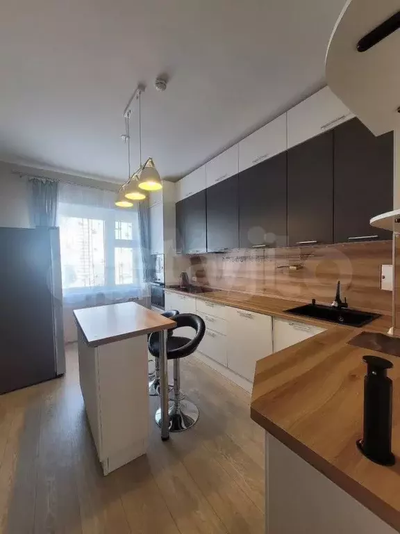 3-к. квартира, 71,1 м, 6/9 эт. - Фото 1