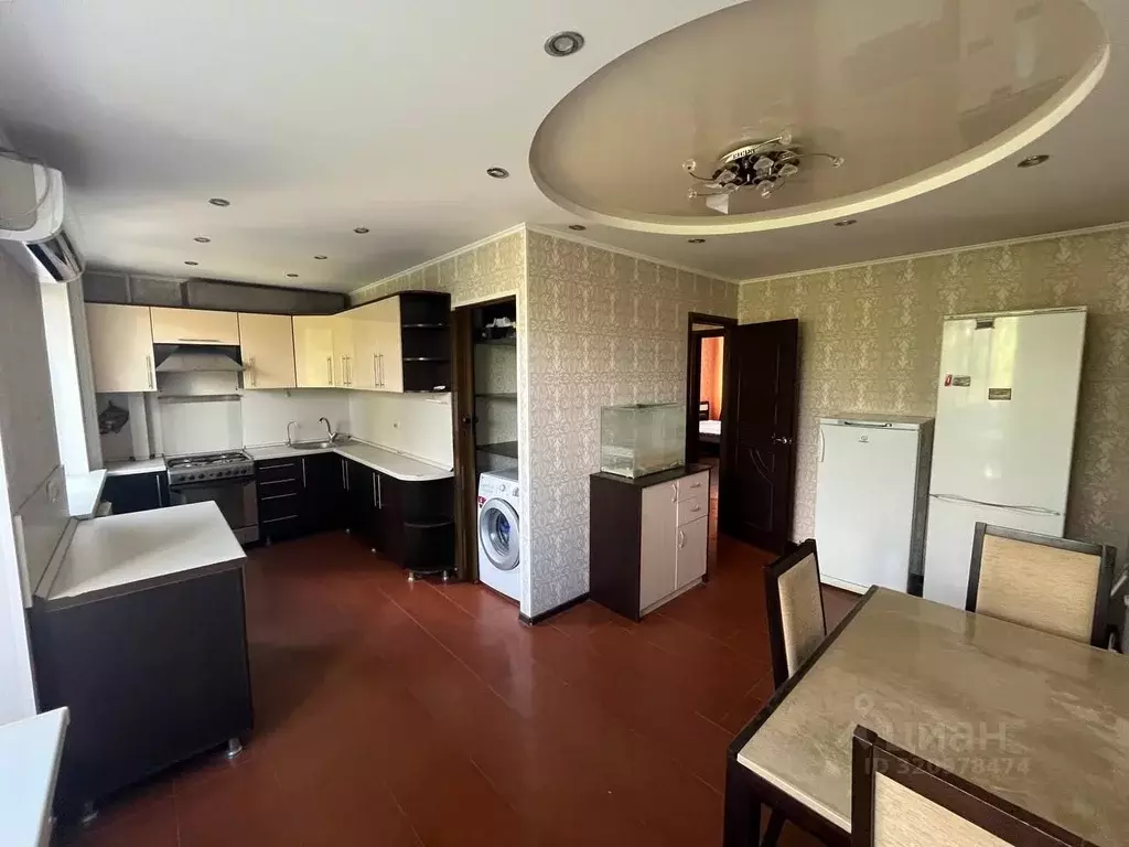 2-к кв. Волгоградская область, Волжский ул. Энгельса, 47 (59.8 м) - Фото 2