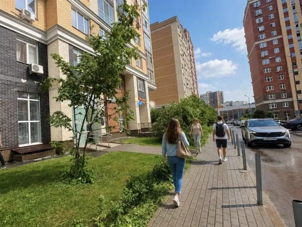 Торговая площадь в Москва пос. Коммунарка, ул. Липовый Парк, 5к1 (83 ... - Фото 2