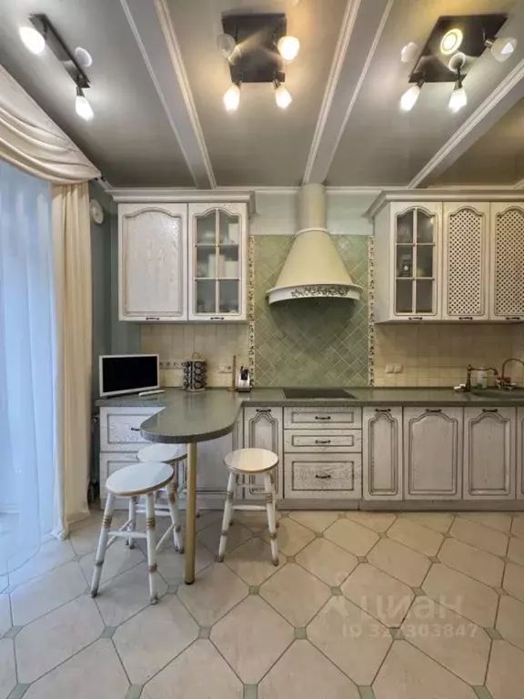 3-к кв. Вологодская область, Вологда Огородный пер., 7 (99.4 м) - Фото 1