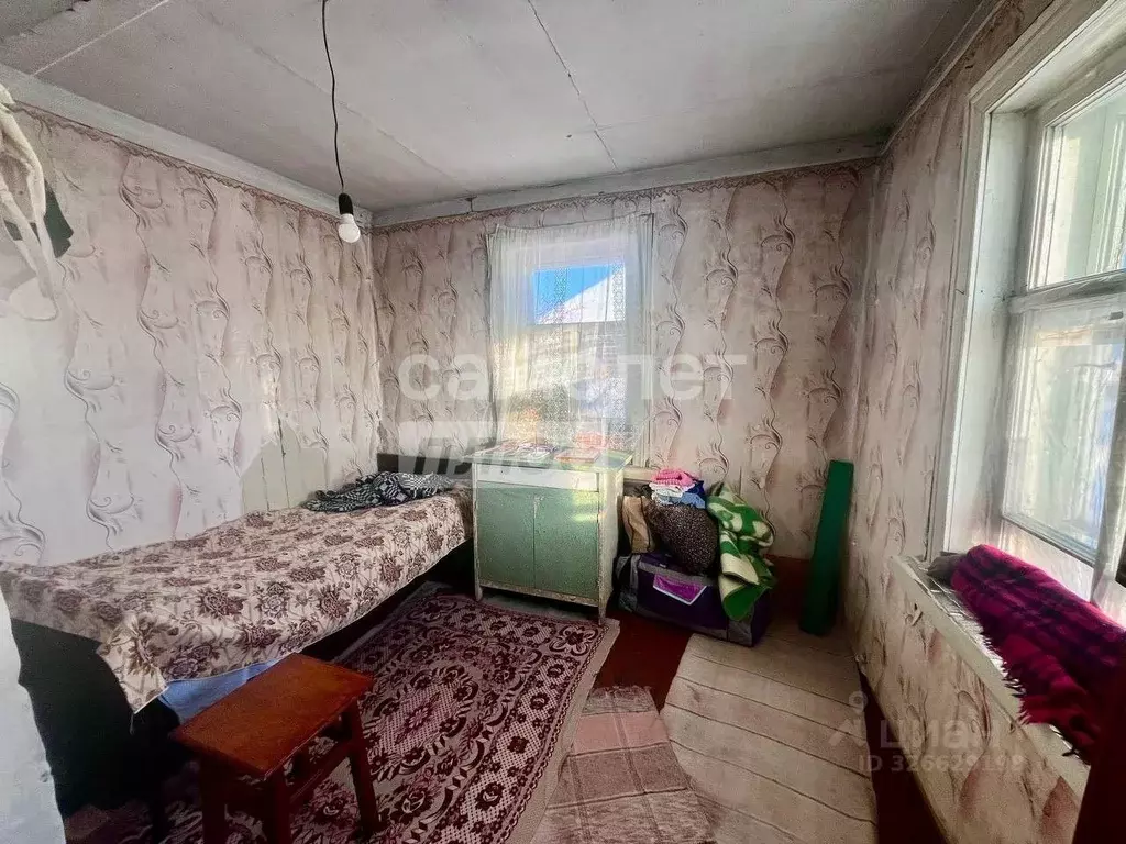 Дом в Свердловская область, Серов ул. Большакова, 17 (37 м) - Фото 2