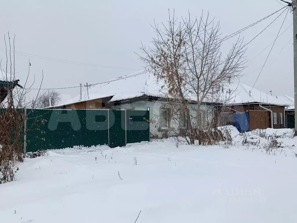 Дом в Омская область, Омск ул. 20-я Линия (129 м) - Фото 0