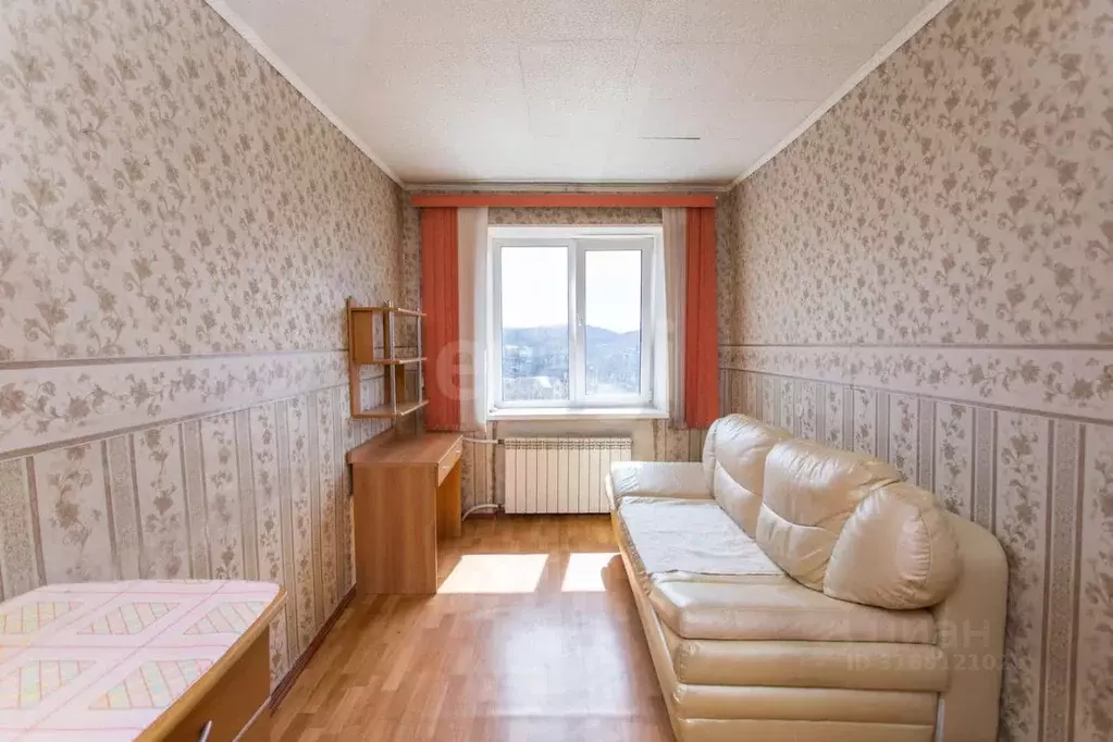 3-к кв. Приморский край, Владивосток ул. Мусоргского, 46 (57.5 м) - Фото 0