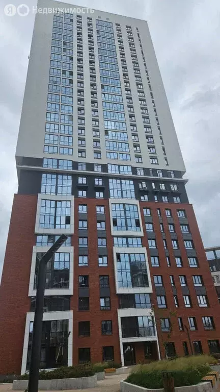 1-комнатная квартира: Екатеринбург, улица Свердлова, 32Б (33.2 м) - Фото 0