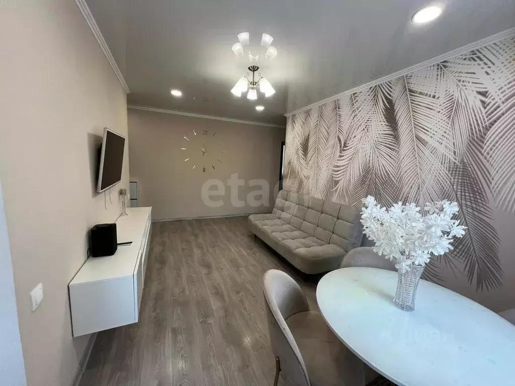 2-к кв. Краснодарский край, Ейск ул. Плеханова (61.0 м) - Фото 0