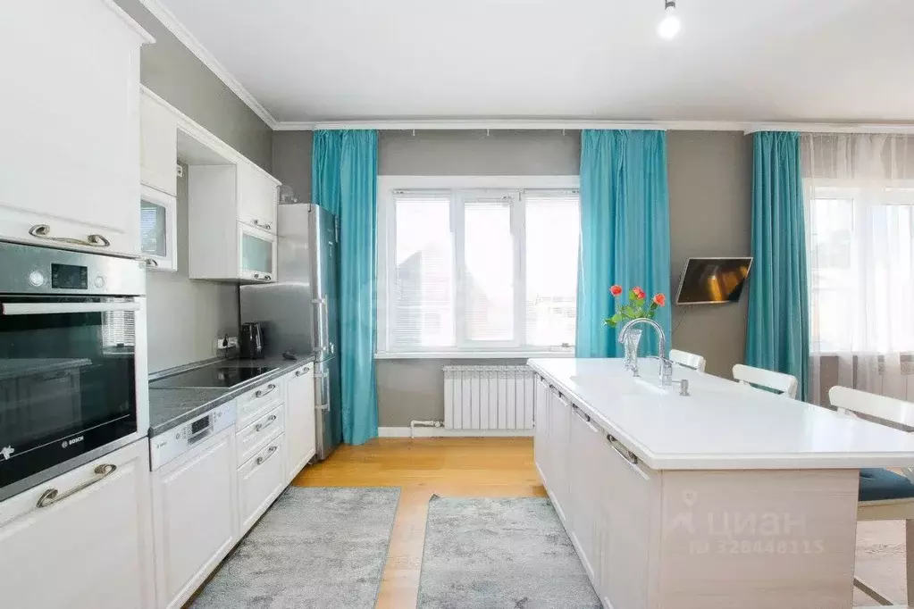 Дом в Бурятия, Улан-Удэ Радужный мкр, проезд Военная улица 2-й, 10А ... - Фото 1